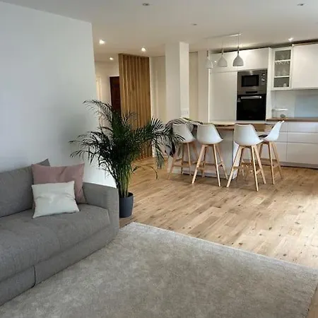 Stunning Close To Versailles Apartment